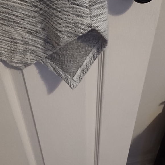 Style & Co. Gray and Cream Lace Long Sleeve Top - Picture 4 of 4